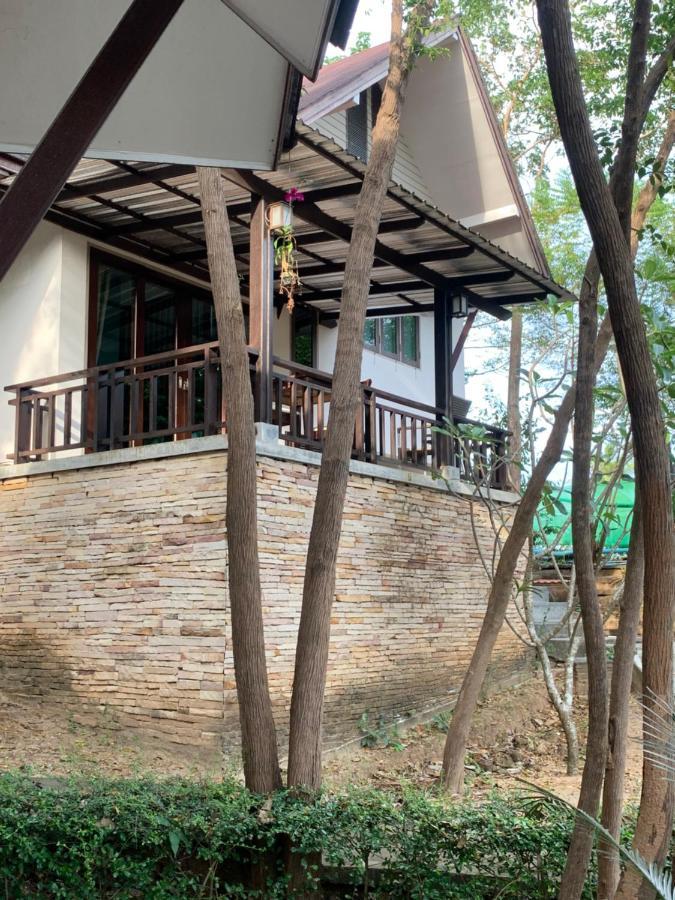 บ้านธานี Choeng Mon Exterior foto
